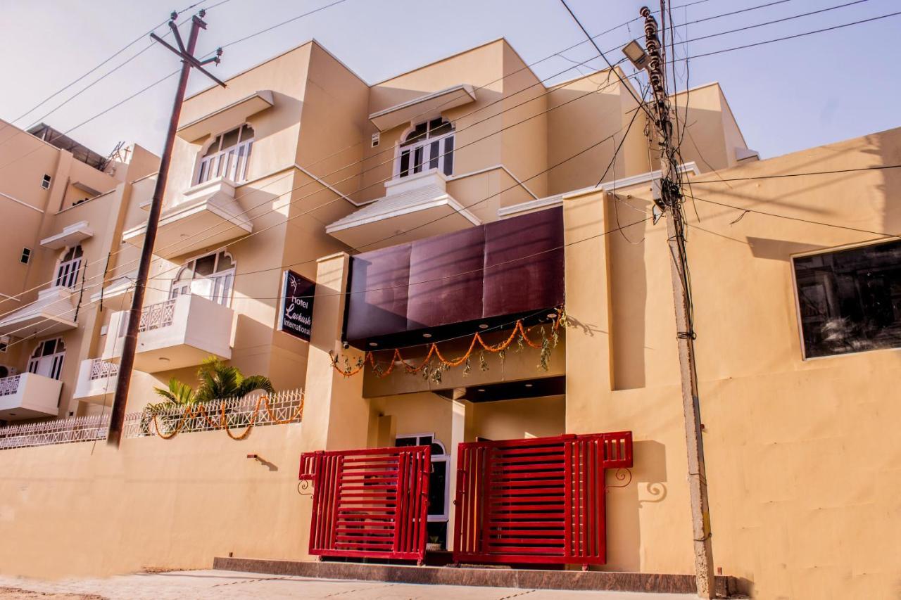 Hotel Lav Kush International Varanasi Exterior foto